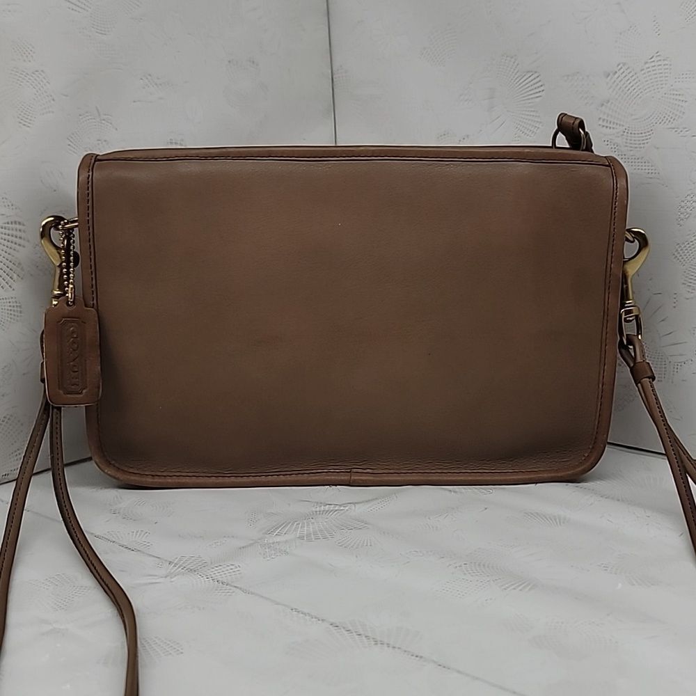 COACH Rare VINTAGE NYC CONVERIBLE BASIC BAG CLUTCH SHOULDER WRISTLET - Picture 3 of 13